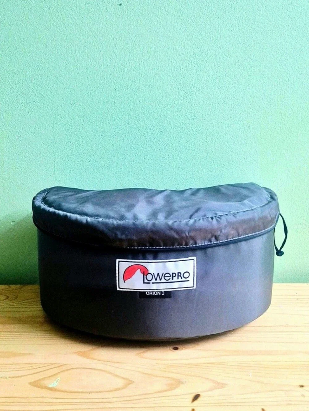 Lowepro Orion 1 Camera Waist Belt Pack – Padded Fanny Pack – Grey/Blue